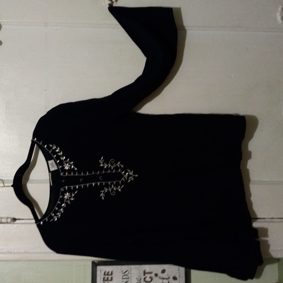 White Stag, Blouse, Blk, Slvr Stitch & sequins, Faux Blk Onyx Buttons, M 8/10 - Picture 1 of 4